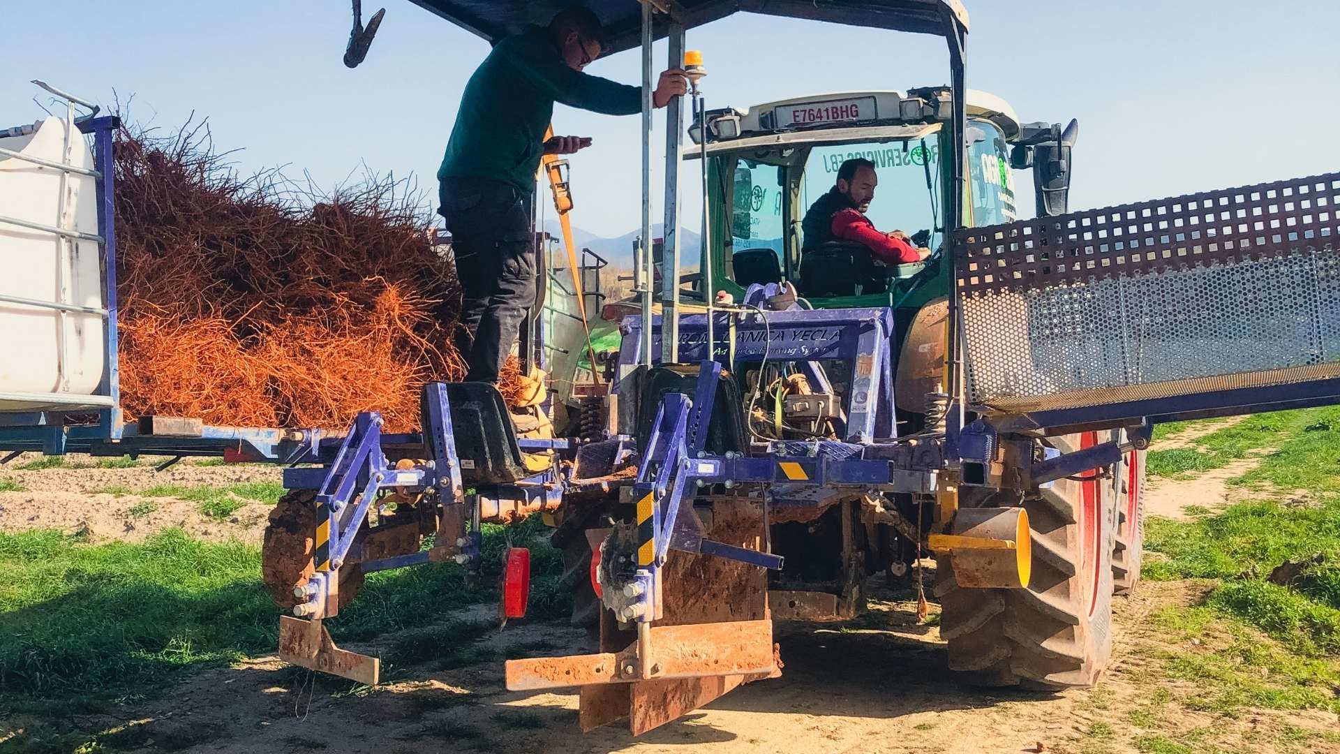 Exploring Lucrative Passive Income Investment Opportunities-Agro Invest Spain Almond Farmland Plantation3 Exploring Lucrative Passive Income Investment Opportunities-Agro Invest Spain Almond Farmland Plantation3