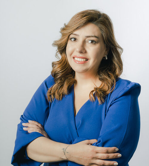 Bahar Akyüz 25